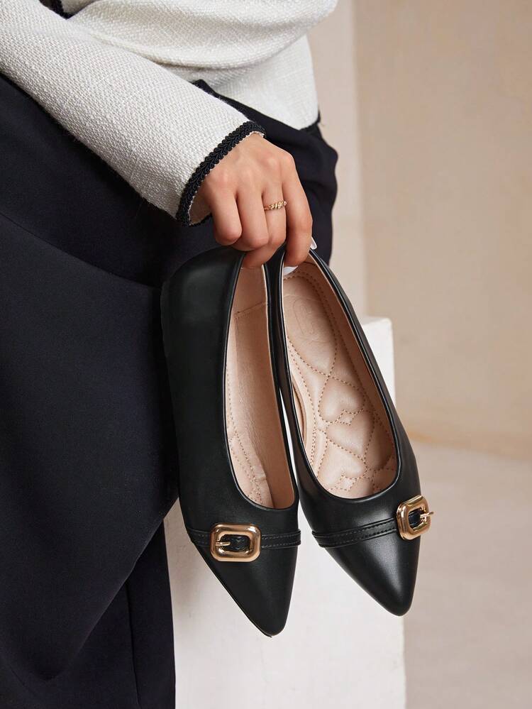 CUCCOO CURVES Wide Width & Toe Box Flat Buckle Single Strap Shoes, White, Fashionable For All Seasons For Christmas And New Year Holiday Vibe Fall And Winter