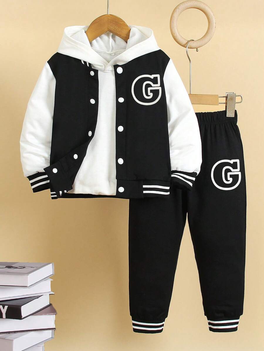 2 件年轻男孩学院风服装：黑色针织上衣，白色袖子，大字母“M”图案，搭配同款印花运动裤。休闲简约设计，适合春秋季日常穿着、运动、上学、旅行 - 黑色 - 查看 1