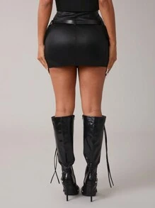 SHEIN SXY Black Elastic PU Low Waist Cargo Mini Skirt With Belt - Black - View 2