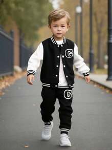 2 件年轻男孩学院风服装：黑色针织上衣，白色袖子，大字母“M”图案，搭配同款印花运动裤。休闲简约设计，适合春秋季日常穿着、运动、上学、旅行 - 黑色 - 查看 8