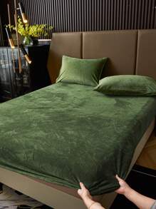 1 件绿色天鹅绒床笠温暖柔软纯色毛绒床笠特大号双人床尺寸，奢华超柔软舒适床单，带 11.8 英寸深口袋，适合秋冬和春季，无枕套宿舍床上用品返校床上用品 - 軍綠色 - 查看 4