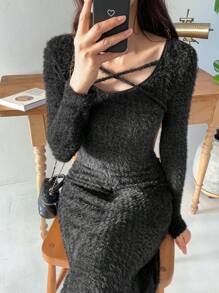 FRIFUL Women's Solid Color Long Sleeve Simple Mid-Length Fitted Dress, Casual Daily Wear