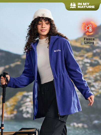 In My Nature 女式字母印花收腰连帽羊毛夹克，适合户外穿着