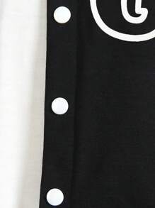 2 件年轻男孩学院风服装：黑色针织上衣，白色袖子，大字母“M”图案，搭配同款印花运动裤。休闲简约设计，适合春秋季日常穿着、运动、上学、旅行 - 黑色 - 查看 6