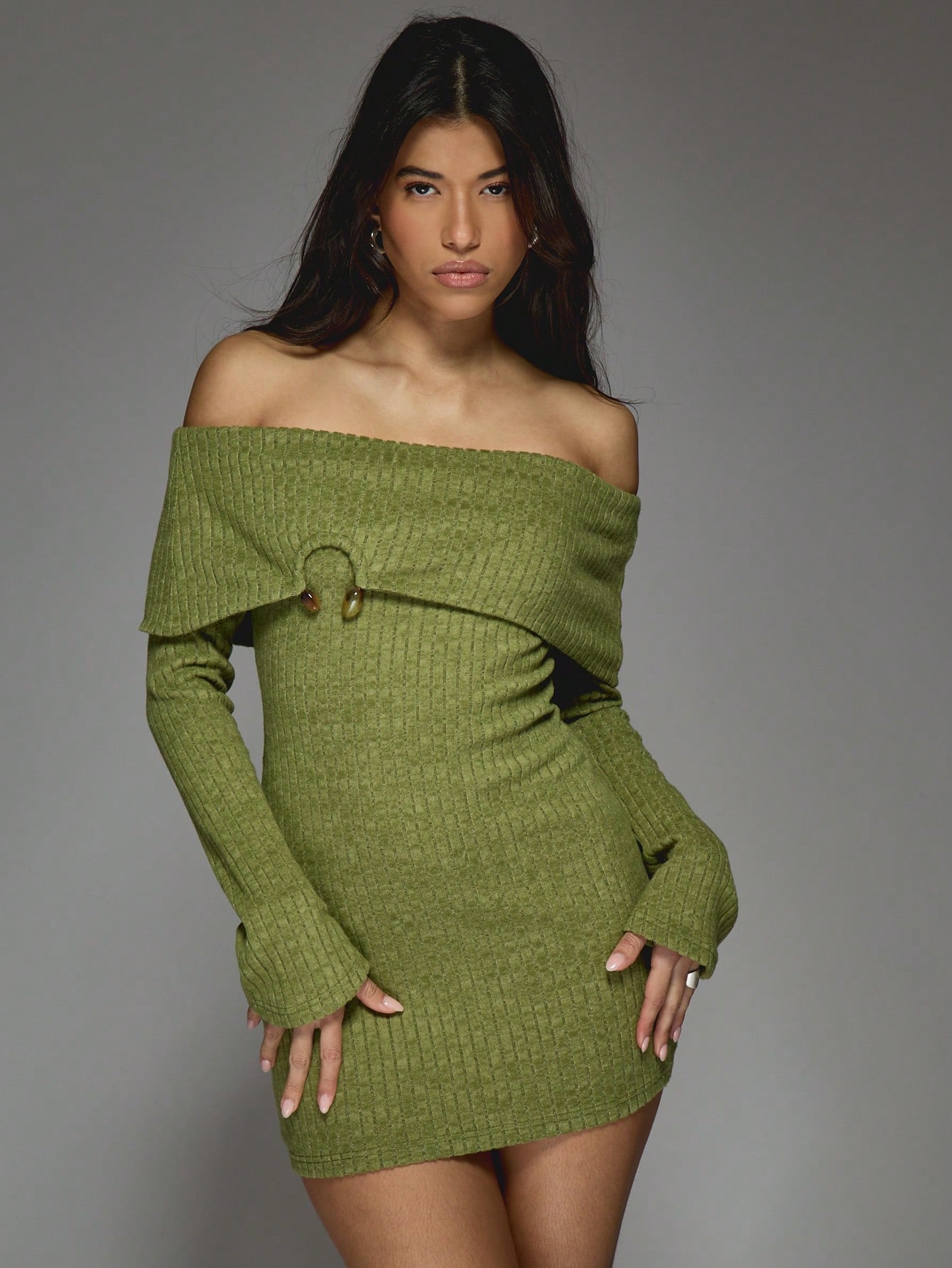 MISSGUIDED Elegant Off-Shoulder Ribbed Mini Dress Irish-Themed Bodycon Long  Sleeve Sweater Dress St. Patrick's Day Party Celebration Fold-Over Neckline  Evening DressMISSGUIDED