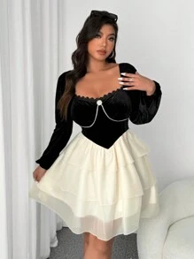 Flirla Plus Size Women Square Collar Lace & Velvet Colorblock Layered Hem Dress, Fashion Autumn/Winter - Black - View 4