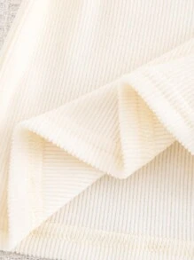 Cozy Pixies Blusa de manga larga con cuello redondo y bajo con volantes de unicolor para niñas bebé - Beis - Ver 6