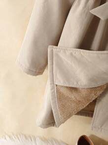 SHEIN Serisse Kids Abrigo largo de forro polar de color caqui sólido y simple para niñas preadolescentes, adecuado y cálido para otoño e invierno, uso diario, ocasión casual, vuelta al colegio