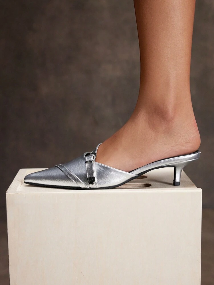 CUCCOO SZL Women's Pointed Toe Low Heel Shoes, European And American Fashion Style, Buckle Strap Detail For Christmas And New Year Holiday Vibe Fall And Winter