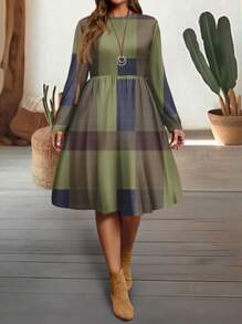 EMERY ROSE Casual Retro Plaid Pattern Fitted Crew Neck Long Sleeve Plus Size Dress, Suitable For Autumn/Winter