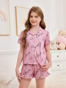 SHEIN Leap Crew Tween-Mädchen Lässiges Revers mit Buchstabendruck, kurzärmeligen Rüschenshorts, weiches, bequemes, feuerfestes Pyjama-Set, 2-teilig, Geschwister-Outfits (2 Sets separat erhältlich), Valentinstag