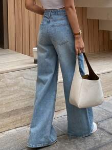 Livesso Women's Solid Color Pocket Casual Loose Fit Jeans - Light Wash - View 3