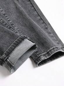 Manfinity Homme Men's Solid Color Pocket Casual Versatile Straight Leg Jeans, Emo Style