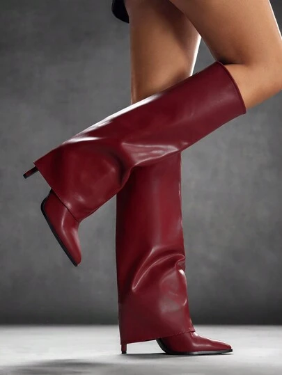 CUCCOO SZL 女士酒红色尖头细高跟漆皮过膝长靴，经典百搭，适合工作、约会、派对、度假等各种场合，是春季、春假、复活节和圣诞节的理想之选。