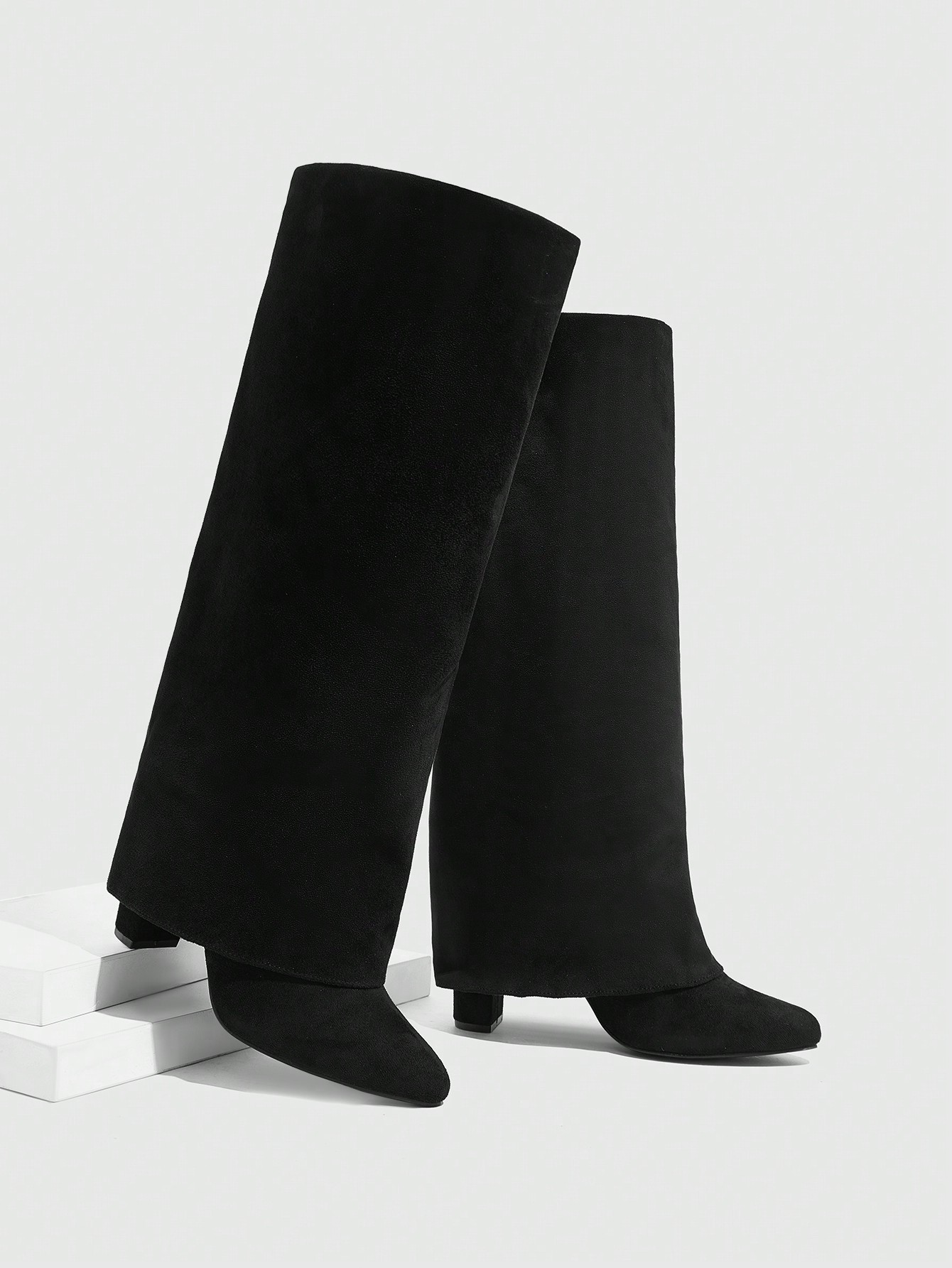 CUCCOO SZL Botas altas negras con punta puntiaguda para mujer, un toque otoñal, navideño y de Año Nuevo para el Día de San Valentín en otoño e invierno