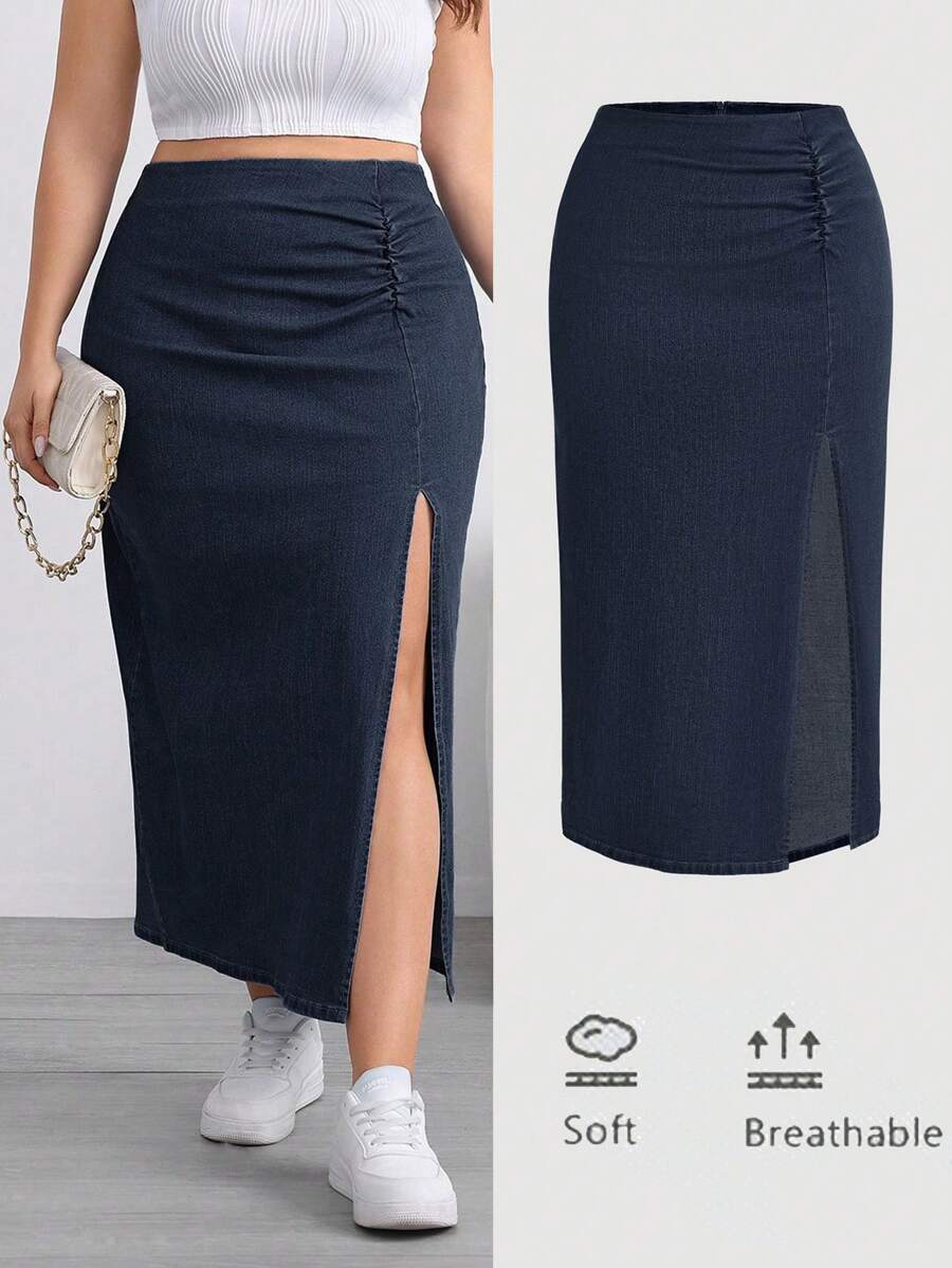 SHEIN Essnce Plus Size Denim Mini Skirt, Casual Ruched Side Slit Stretchy Blue - Dark Wash - View 1