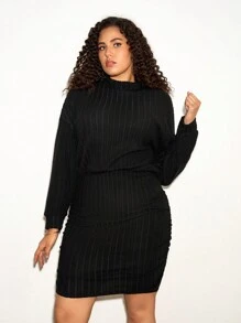 SHEIN Tall CURVE Vestido de manga larga con cuello alto y punto acanalado de talla grande - Negro - Ver 5