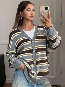 DAZY Loose Contrast Stripe V-Neck Cardigan For Women - Grey - View 4