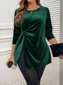 SHEIN Clasi 大码纯色天鹅绒圆领长袖休闲 T 恤，简约时尚 - 墨綠色 - 查看 1