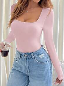 SHEIN EZwear 1 szt. Body damskie w jednolitym kolorze z kwadratowym dekoltem i długim rękawem oraz wyściełaną klatką piersiową