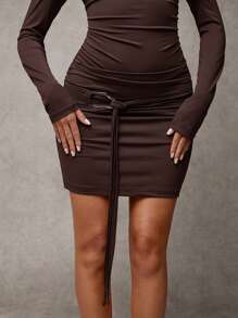 SHEIN BAE 女士露肩紧身吊带连衣裙，简约优雅休闲日常穿着 - 咖啡棕 - 查看 3