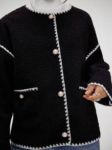 Forever 21 黑色 AutumnTeddy 女士保暖内衬保暖夹克。单排扣翻领刺绣撞色边长袖女士夹克。宽松、休闲、时尚的街头服饰。 - 黑色 - 查看 9