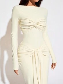 SHEIN SXY Vestido elegante con pliegues en un diseño de nudo retorcido en color albaricoque para otoño/invierno