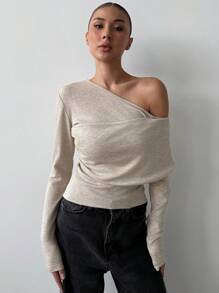 Aloruh Women's Asymmetric Shoulder Casual T-Shirt, Minimalist & Fashionable For Daily Wear
