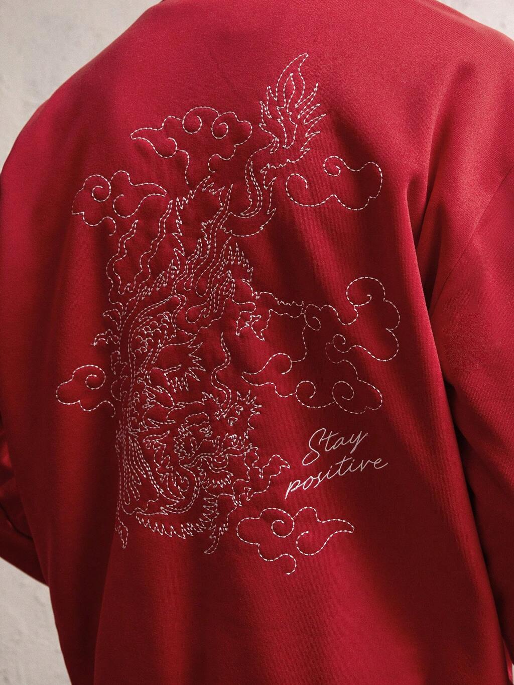 メンズ ニット カジュアル ルーズフィット 長袖 パーカー付きスウェットシャツ、外出用 刺繍グラフィックパーカー、友人、夫、彼氏へのギフト、秋冬用
