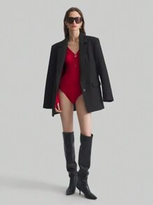 Body rojo de manga larga con cuello en V decorado con metal, conjunto de fiesta, body rojo elegante, body minimalista y sexy con estilo chic para otoño/invierno - Rojo - Ver 3