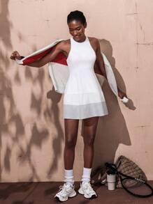 VARSITIE Vải nơ rỗng có in sọc ở mặt sau cho váy năng động dành cho nữ - trắng - Xem 4