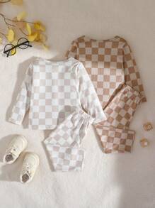 Baby Boy 2 Pieces Set, Ribbed Fabric Top & Checkerboard Pattern Bottoms Outfit, Fashionable For Indoor Or Autumn/Winter Base Layer Wear
