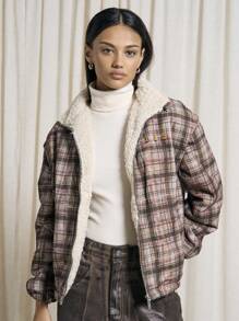 AiiRZ Chaqueta de estilo deportivo de invierno y otoño con estampado a cuadros, forro de sherpa, cierre con cremallera bordada y estilo de ropa deportiva de calle