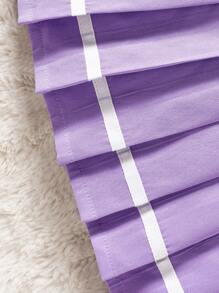 SHEIN 2 件套年轻女孩运动校队夹克拼色运动衫和白色条纹百褶裙，2024 年新款春秋季 2 件套时尚紫色服装 - 紫色 - 查看 6