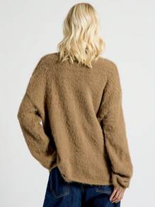 AiiRZ Pull tricoté doux et moelleux en mélange de laine, incontournable pour l'automne et l'hiver. Coupe ample et surdimensionnée. Badge logo sport décontracté pour le repos à la maison.