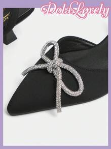 Dola Lovely Talons stilettos à bout pointu noir avec nœud papillon pour femmes