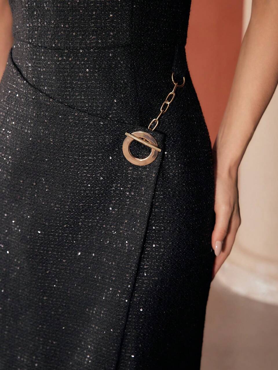 CHAIN DETAIL SPLIT DRESS
