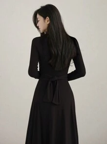 DAZY 女士深 V 领修身抽绳中长连衣裙，春夏秋装，秋季女装长袖连衣裙 - 黑色 - 查看 2