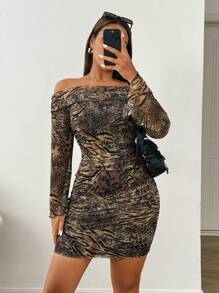 SHEIN EZwear Plus Size Leopard Print Off Shoulder Ruffle Sexy Long Sleeve Dress - Multicolor - View 1