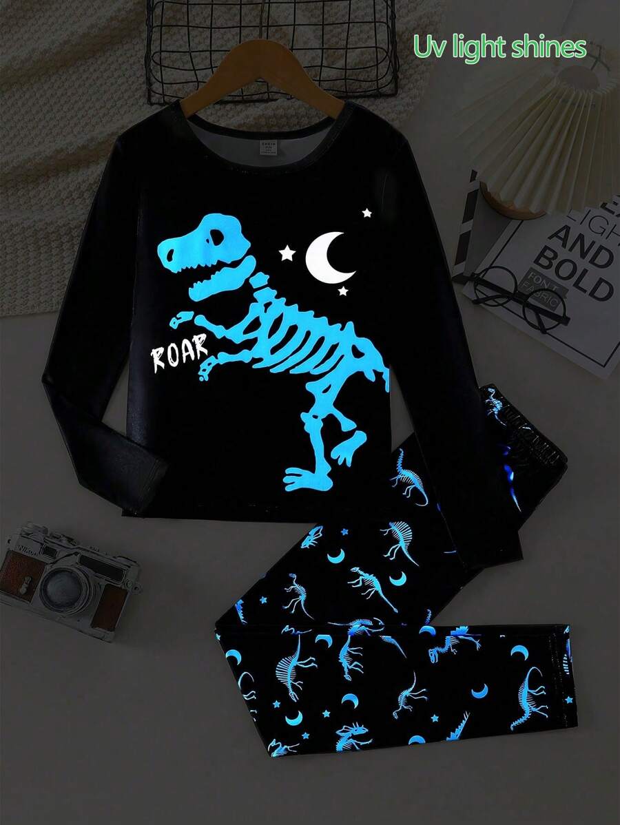 Tween Boys Snug Fit Dinosaur Print Glow-In-The-Dark Long Sleeve Top And Pants 2pcs Pajama Set