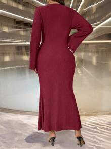 Celure Autumn/Winter New Fashionable Solid Color Slim Fit Mermaid Dress With Round Neck And Flare Sleeves For New Year Clothes Maxi Women Outfit
