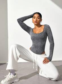 Easithlete Plain Square Neck Slim Fit Casual Long Sleeve Jumpsuit