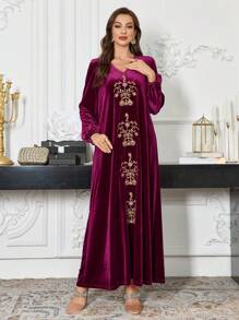 Al Najma Embroidered V-Neck Elegant Long Sleeve Velvet Dress, Autumn/Winter