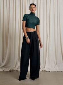 AiiRZ Áo Crop Top Tay Ngắn Cổ Tròn Có Hotfix - xanh quân đội - Xem 6