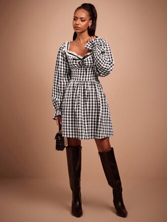 COSMINA Robe courte à manches longues pour femmes, style casual, col en dentelle, décoré d'un nœud, avec manches bouffantes en motif à carreaux