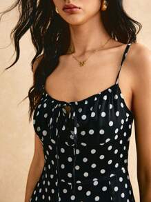 Poéselle 波卡圓點前打結高衩吊帶洋裝 - 黑色 - 查看 3