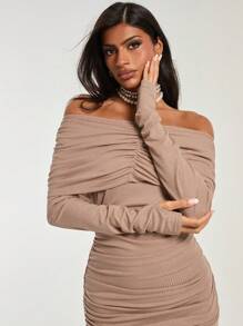 COSMINA Vestido de mujer de hombros descubiertos de longitud media con brillo dorado para otoño/invierno