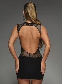 MISSGUIDED Váy ôm sát hở lưng cổ cao ren mỏng - màu đen - Xem 5