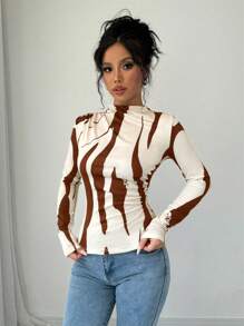 Selianne 1 件女式漏斗领褶皱侧边长袖 T 恤图案 T 恤女式春季上衣 - 彩色 - 查看 6