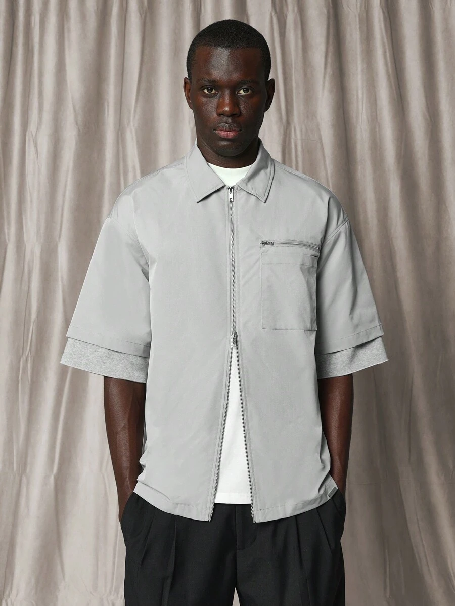 SUMWON Camisa con bolsillo con cierre delantero, manga de capa de codo y ajuste tipo caja - Gris - Ver 1